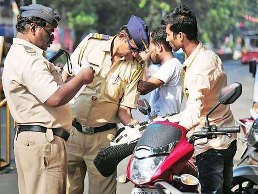 CoronaVirus in Mumbai: Mumbai police files 170 crimes, Mumbai police action | CoronaVirus in Mumbai : नियमांचे उल्लंघन करणाऱ्या २८९ जणांना बेड्या; मुंबईत १७० गुन्हे दाखल, मुंबई पोलिसांची कारवाई