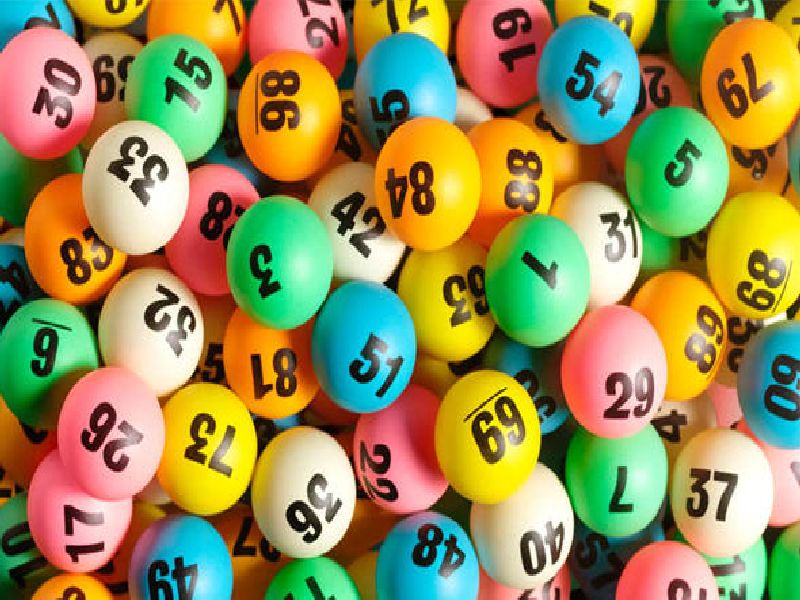 Lottery jackpots reached 858 million dollars! | लॉटरी जॅकपॉट्स पोहोचले ८५८ दशलक्ष डॉलर्सवर!