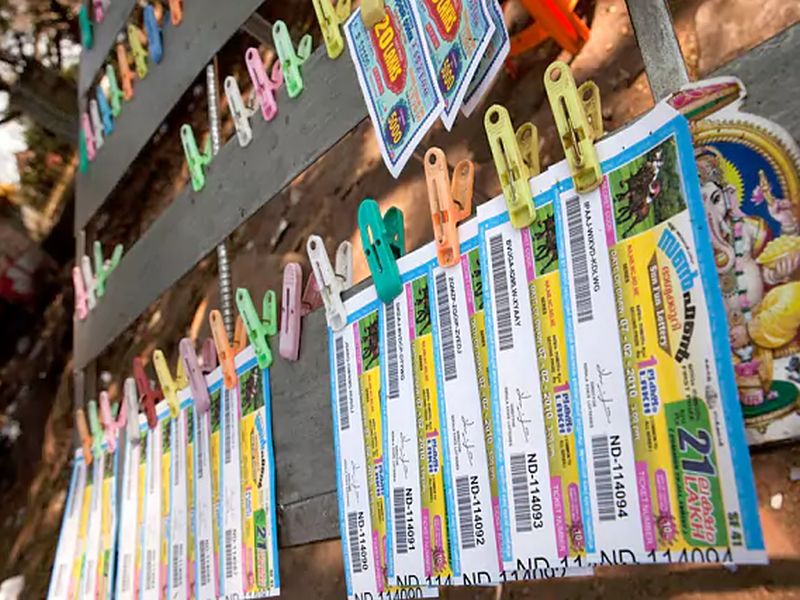 Jantar Mantar will hit the lottery retailers, 28 percent GST reduction | जंतर-मंतरवर लॉटरी विक्रेते धडकणार, २८ टक्के जीएसटी कमी करण्याची मागणी