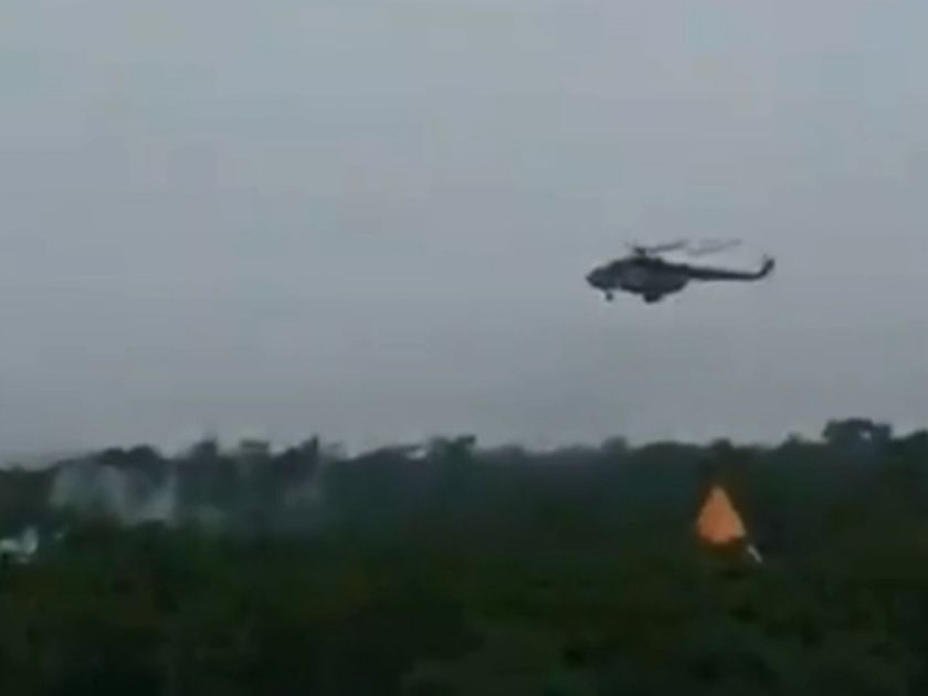 Video: 35 villagers rescued by helicopter | Video : हेलिकॉप्टरच्या मदतीने पुरात अडकलेल्या 'त्या' 35 ग्रामस्थांची केली सुटका 
