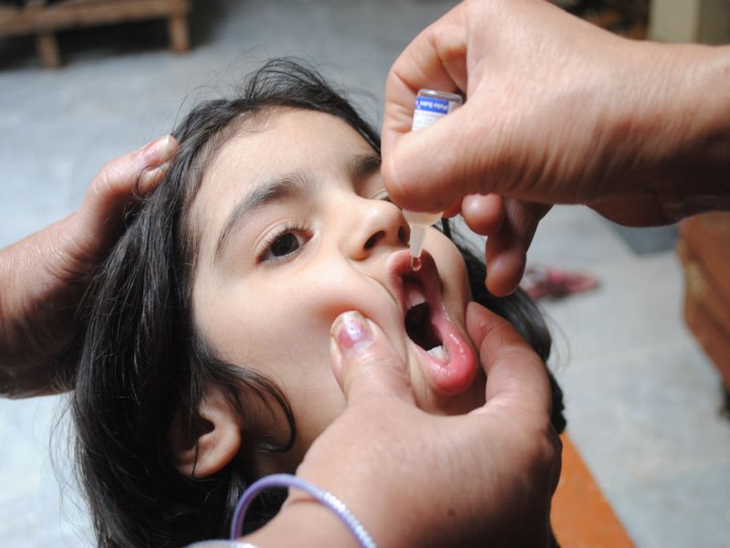 India doesn’t have polio vaccine for the next round of immunisation | पोलिओ लसीकरण मोहिमेचा बोजवारा, देशभरात लसींची कमतरता