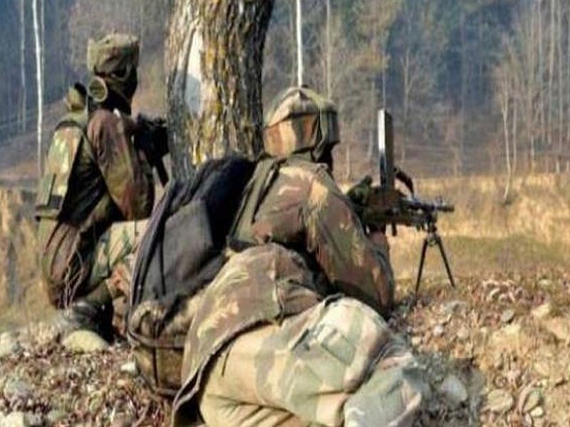 Six Pak soldiers killed; Smoke on the border | पाकचे सहा सैनिक ठार; सीमेवर धुमश्चक्री
