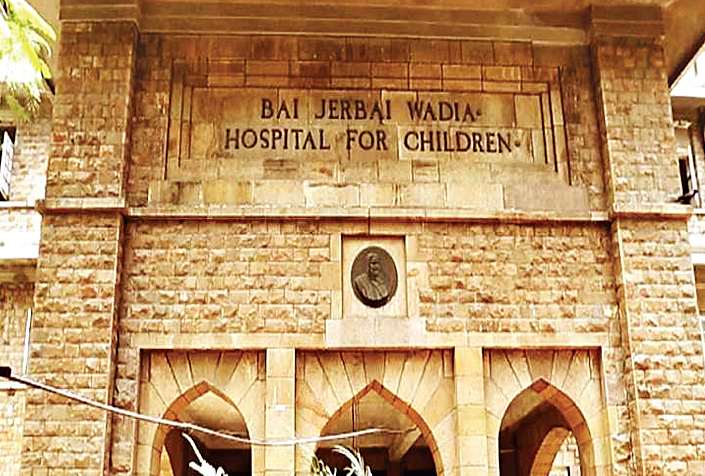 Wadia hospital management strives to achieve original goal; State Government charges | वाडिया रुग्णालय व्यवस्थापनाने मूळ उद्दिष्टालाच फासला हरताळ; राज्य सरकारचा आरोप
