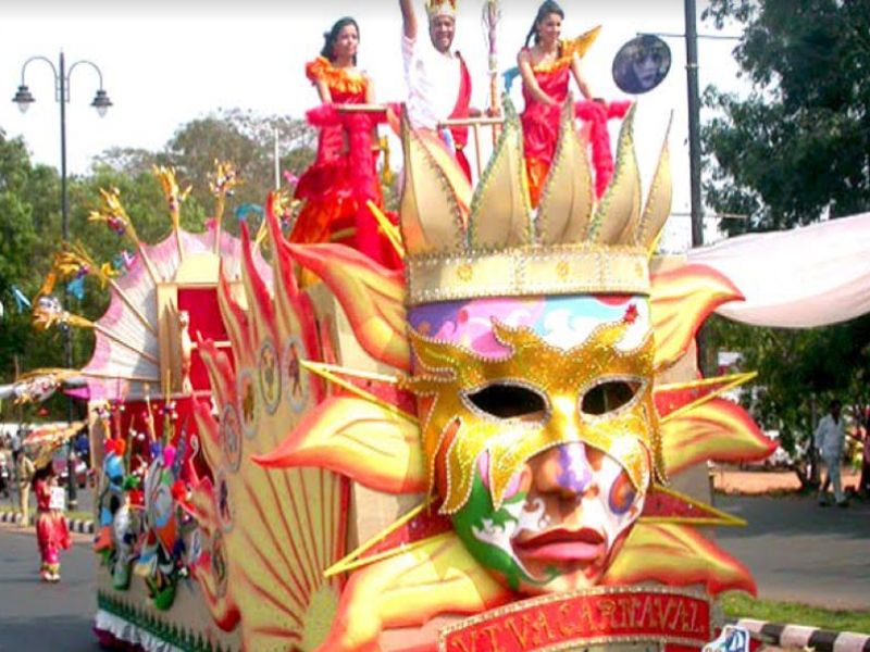 Carnival procession of Madgaon is now through Ravindra Bhavan, the authority to decide the route | मडगावची कार्निव्हल मिरवणूक आता रवींद्र भवन मार्गेच, मार्ग ठरविण्याचा अधिकार पालिकेलाच 