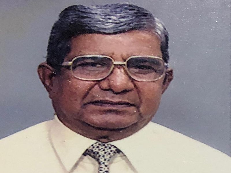 Senior lawyer Madhavrao Wagh dies | ज्येष्ठ वकील माधवराव वाघ यांचे निधन 