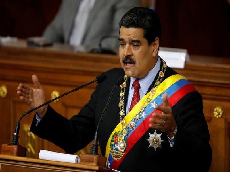 President of Venezuela escaped drone attacks | ड्रोन हल्ल्यातून थोडक्यात बचावले व्हेनेझुएलाचे राष्ट्रपती