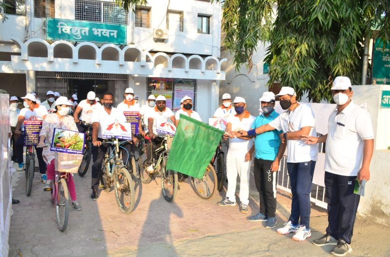 Awaken by the cycle rally of Mahakrishi Urja Abhiyan MSEDCL | महाकृषी ऊर्जा अभियानाचा सायकल रॅलीने जागर