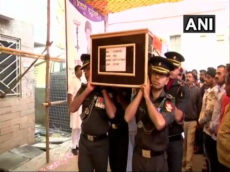 The body of Shaheed Major Shashidharan Nayar in Pune | शहीद मेजर शशीधरन नायर यांचे पार्थिव पुण्यात
