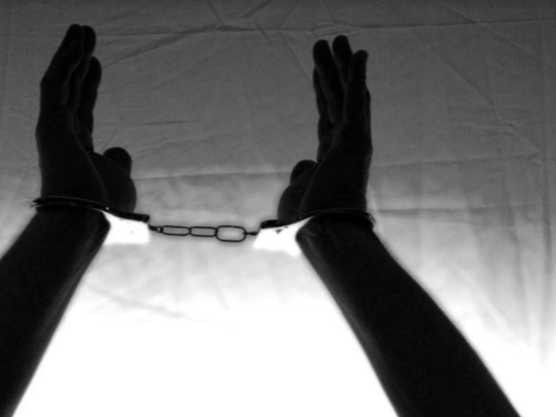 Man arrested for abusing minor girl in Amravati | अमरावती येथील अल्पवयीन मुलीवर अत्याचार करणाऱ्यास अटक