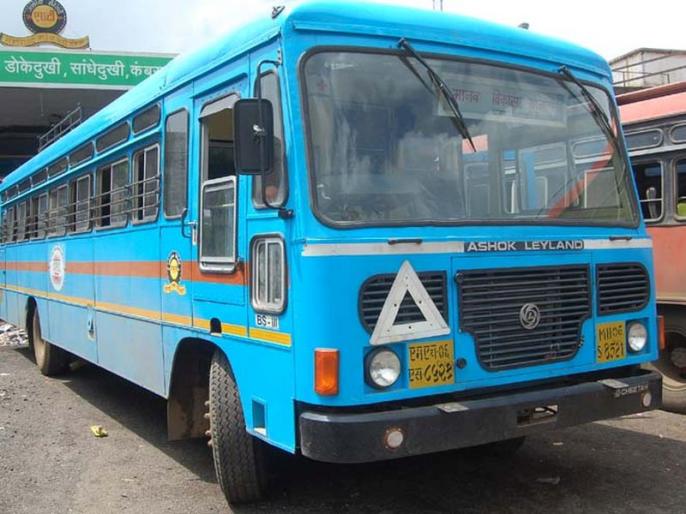 By paying 49 lakh rupees, the blue buses not run in the rural areas! | ४९ लाख रूपये भाडे भरूनही परिवहन मंडळाच्या निळ्या बसेस ग्रामीण भागात धावेनात!