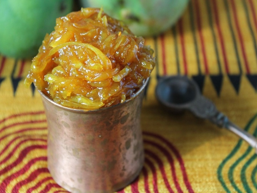 Mango chhunda recipe make mango chhunda with raw mangoes here its recipe in Marathi | कैऱ्यांपासून बनवा आंबट-गोड 'मँगो छुंदा', 'ही' आहे रेसिपी!