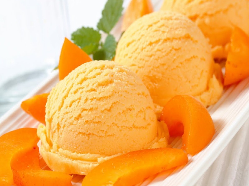 Recipe of tasty mango ice cream | स्वस्तात मस्त आणि चवीला जबरदस्त ; असे बनवा भन्नाट मँगो आईस्क्रीम 