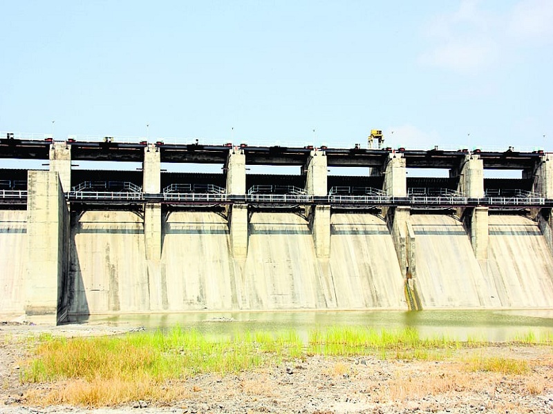 Daily 18 million liters of water saving from Latur Municipal | लातूर मनपाकडून दैनंदिन १८ दशलक्ष लिटर पाण्याची बचत 