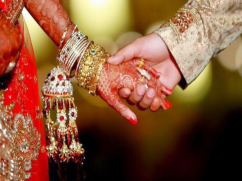 4 lakh 85 thousand cheating by women due to marriage bribe | विवाहाच्या आमिषाने महिलेकडून ४ लाख ८५ हजारांची फसवणूक