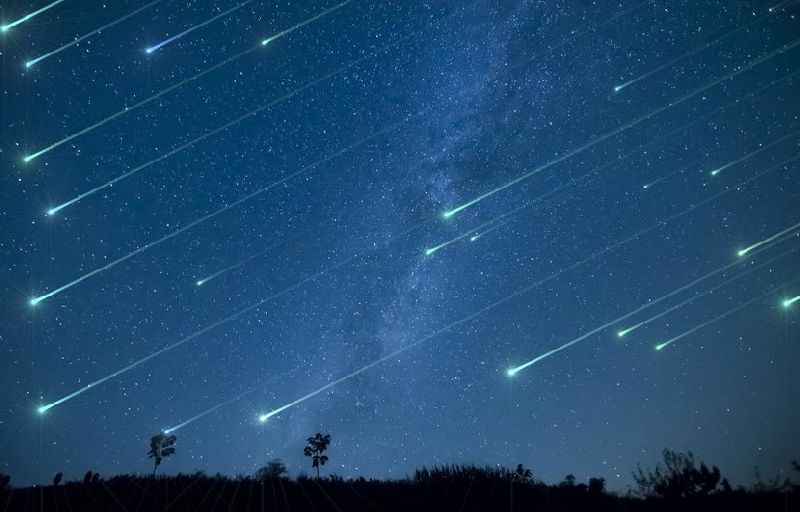 Celebrating the meteor shower on World Vasundhara Day | जागतिक वसुंधरा दिनी उल्का वर्षावाची पर्वणी