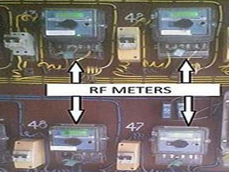 Customers are in tension due to RadioFrequinency electricity Meters | रेडिओफ्रिक्वेन्सी मीटरमुळे ग्राहकांचे धाबे दणाणले