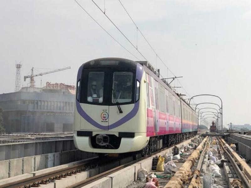 Vanaz to Shivajinagar metro to run soon Road work in final stage | Pune Metro: वनाझ ते शिवाजीनगर मेट्राे लवकरच धावणार; मार्गाचे काम अंतिम टप्यात