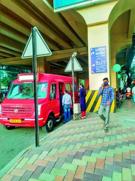 Metro passengers will now reach home by Apali bus | मेट्रोचे प्रवासी आता आपली बसने पोहोचतील घरी
