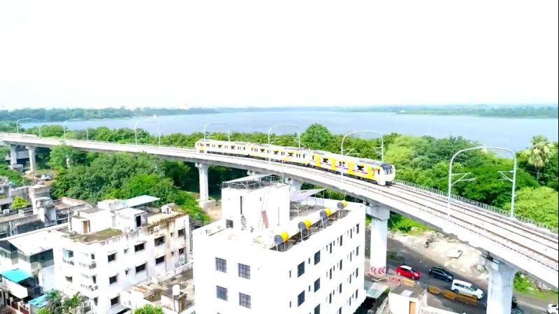 Subhash Nagar to Jhansi Rani Chowk ran metro in Nagpur | नागपुरात सुभाष नगर ते झाशी राणी चौक धावली मेट्रो