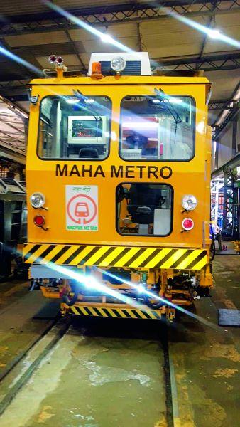 For Metro Track Maintenance morden technology in Nagpur | मेट्रो ट्रॅक मेंटेनन्ससाठी नागपुरात अत्याधुनिक तंत्रज्ञान
