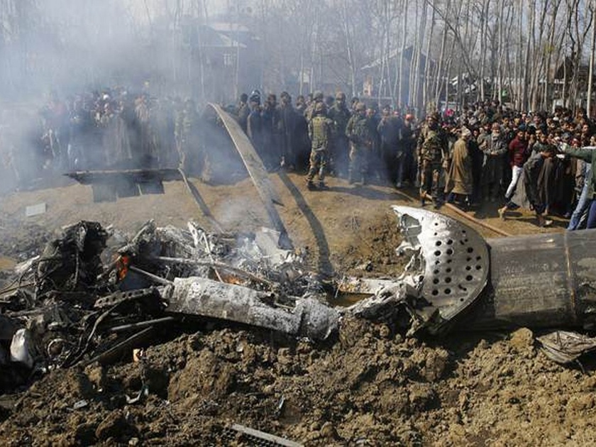 mi 17 chopper crash iaf action against 6 officers 2 to face court martial | MI 17 Crash: भारतीय हवाई दल ६ अधिकाऱ्यांवर कारवाई करणार; दोघांचं कोर्टमार्शल