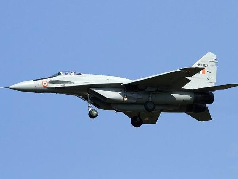 'MiG-29' air force gets new force; The ability to take off in five minutes | ‘मिग-२९’ विमानांमुळे हवाई दलास नवे बळ; पाच मिनिटांत झेप घेण्याची क्षमता