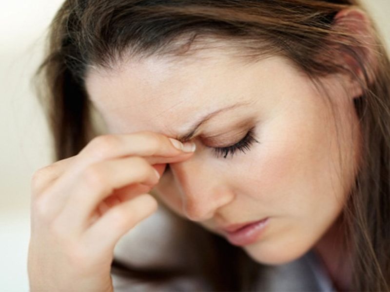 Health Tips : Foods that help to get rid of migraine | मायग्रेनच्या डोकेदुखीपासून आराम मिळवण्यासाठी या गोष्टींचे करा सेवन