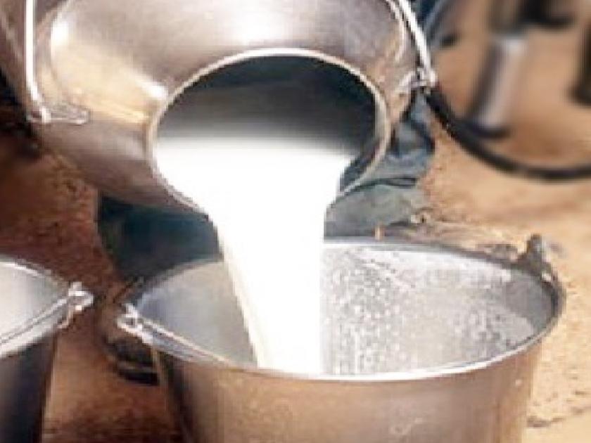Milk production in Sangli district decreased by one lakh liters due to summer | उन्हाळ्यामुळे सांगली जिल्ह्यात दूध उत्पादन एक लाख लिटरने घटले