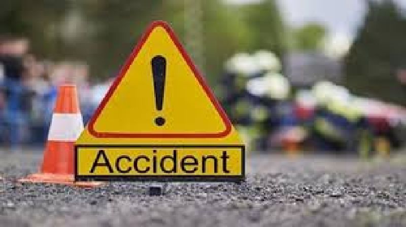 one died in a bike-truck accident on Nagpur-Amravati highway | दुचाकीची मालवाहूला धडक, एक गतप्राण; नागपूर-अमरावती महामार्गावरील घटना