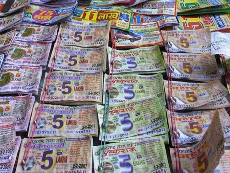 Millions of lottery retailers unemployed after GST | जीएसटीमुळे लाखो लॉटरी विक्रेते बेरोजगार