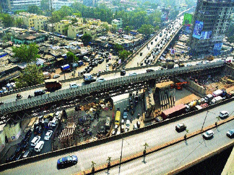  'Amar Kahle Pula''s 'Amar Katha' is over, nine months of pull-back, citizens, drivers angry | ‘अमर महल पुला’ची ‘अमर कथा’ संपेना, नऊ महिने पुल बंदच, नागरीक, वाहनचालकांमध्ये तीव्र नाराजी