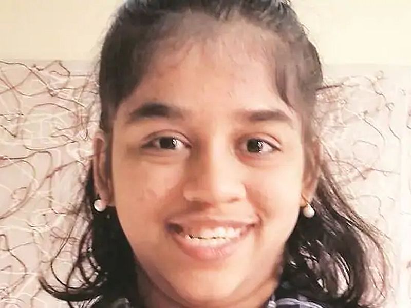 Several schools refused to admit girl with cerebral palsy, today she scored 90.4% in CBSE Class 10 exams | ममताच्या जिद्दीची गोष्ट... मेंदूच्या आजारामुळे शाळांनी प्रवेश नाकारला, तिने 90 % मिळवले