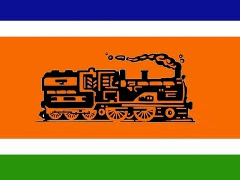 The release of the railway track by the political arena, the hawkers on the MNS-Congress agenda | राजकीय आखाड्याने केली रेल्वेची सुटका, मनसे-काँग्रेसच्या अजेंड्यावर फक्त फेरीवाले