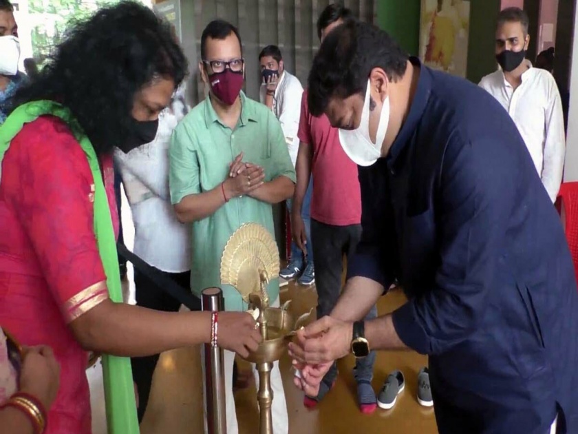 first vaccination centre launches in private society in kalyan | खाजगी सोसायटीतील पहिले लसीकरण केंद्र सुरु; मनसे आमदार राजू पाटील यांच्या हस्ते शुभारंभ