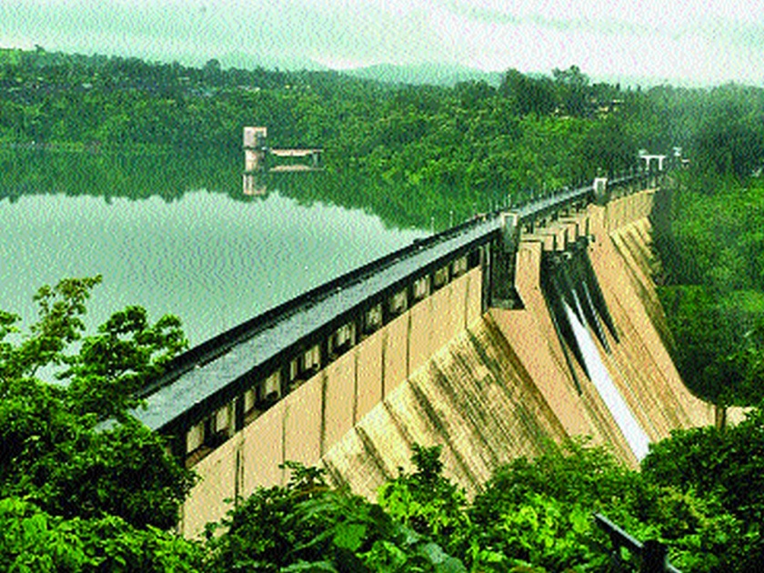 Mumbaikars' water tension eased; The water storage in the lakes increased by 172 days in one week | मुंबईकरांचे पाणी टेन्शन मिटले; तलावांमध्ये एका आठवड्यात वाढला १७२ दिवसांचा जलसाठा