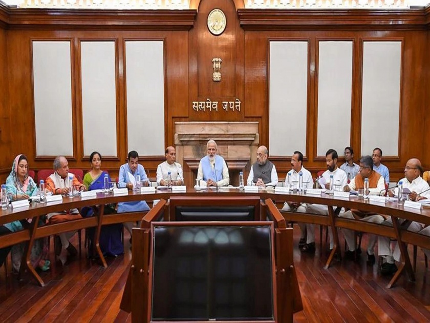 In Modi govt’s 8 key cabinet panels, Amit Shah the common factor | मोदी सरकारच्या आठ नवीन समित्या, प्रत्येक समितीत अमित शहांचा समावेश