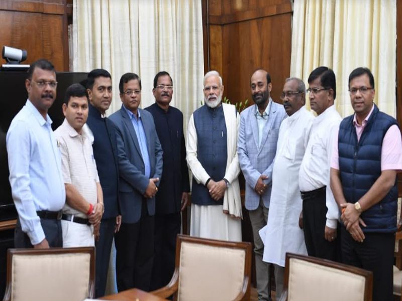 Prime Minister Narendra Modi to meet Goa team on mining issue today | खाण अवलंबितांसोबत मोदींची बैठक; म्हणाले, मैं देखता हूं!