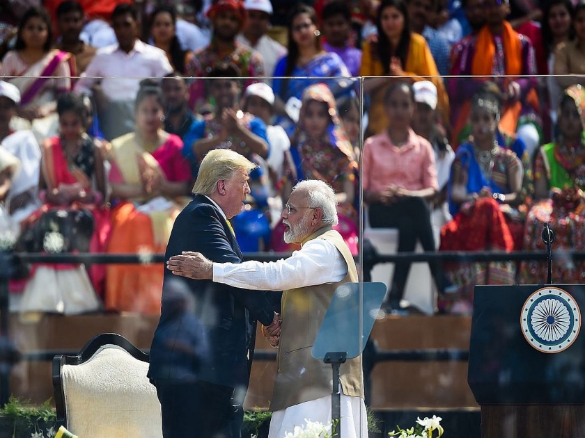 Donald Trump Visit: Modi, Trump wins ground and hearts | Donald Trump Visit: मोदी, ट्रम्प यांनी मैैदान व मनेही जिंकली