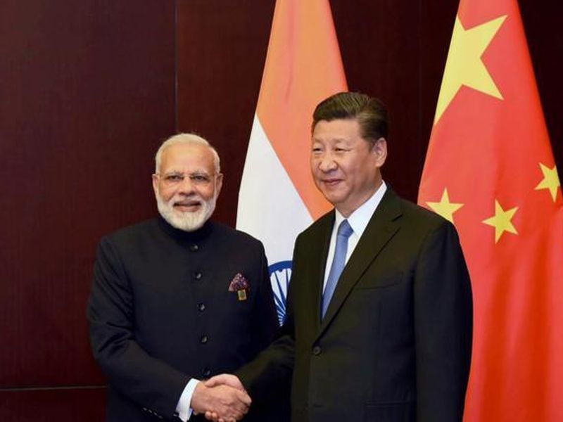 Prime Minister Narendra Modi will hold a meeting with Chinese President Xi Jinping | पंतप्रधान नरेंद्र मोदी जाणार चीनच्या दौऱ्यावर, शी जिनपिंग यांच्यासोबत शिखर बैठकीत घेणार सहभाग