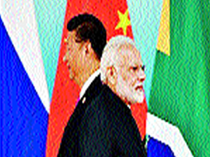 Modi's China's non-fatal policy is deadly | मोदींचे चीनविषयक आगापिछा नसलेले धोरण घातक