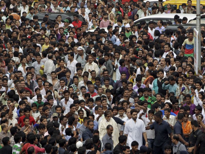 'Crowd' in Mumbai! | ‘मुंबई’त ‘गर्दी’दर्शन!