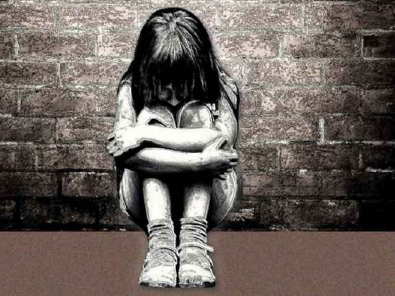 3-year-old girl sexually assaulted in Pune accused who lives next to the house arrested | पुण्यात 3 वर्षीय चिमुरडीवर लैंगिक अत्याचार; घराशेजारी राहणारा नराधम अटकेत
