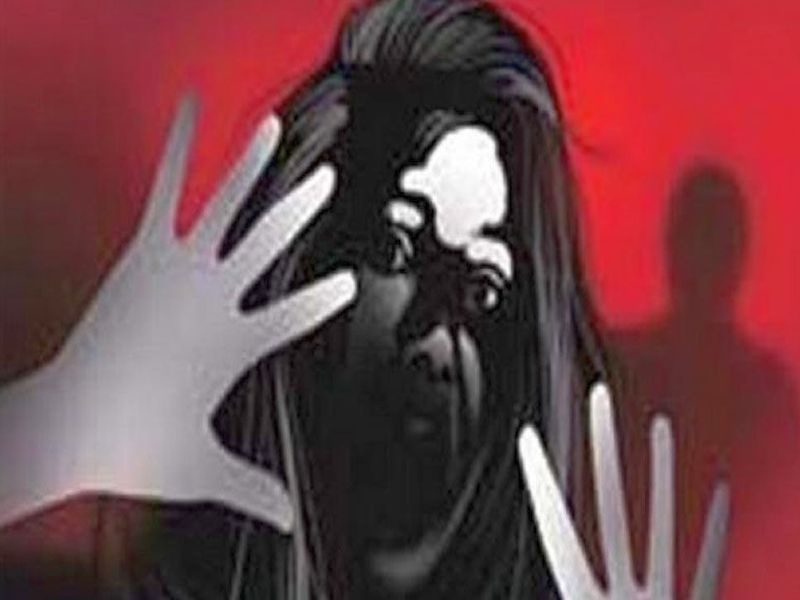 Molestation of college girl in Malegaon | मालेगावात महाविद्यालयीन युवतीचा विनयभंग
