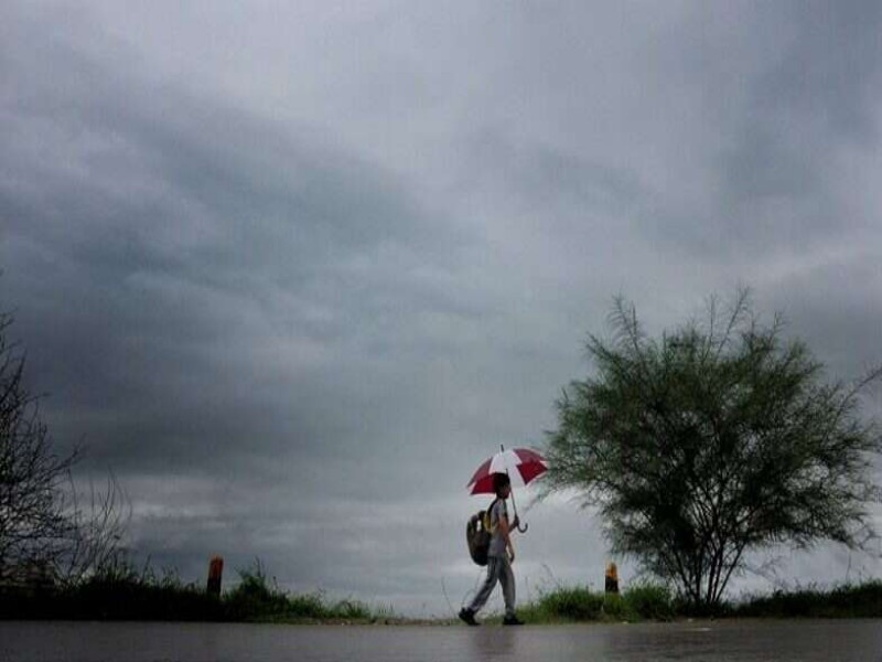 No heavy rains are expected anywhere in the state for the next four days, the Meteorological Department said | राज्यात पुढील चार दिवस कुठेही मोठ्या पावसाची शक्यता नाही, हवामान विभागाचा अंदाज