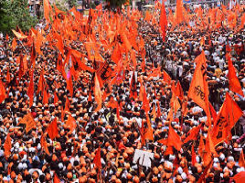 Attempts by leaders to provoke quarrels between Marathas and Bahujans | नेते मंडळींकडून मराठा आणि बहुजनांमध्ये भांडणे लावण्याचा प्रयत्न