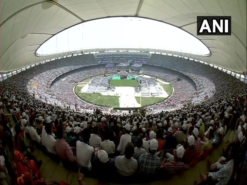 Donald Trump India visit: The man, who built Motera Stadium, not invited to star-studded event | Donald Trump's India Visit : मोटेरा स्टेडियम उभारलं त्यांनाच 'नमस्ते ट्रम्प' कार्यक्रमाचं आमंत्रण नाही