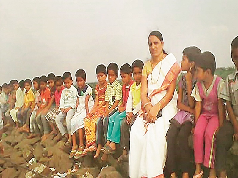 mother of 300 children; Inspirational journey of 'Shantivan' in Beed district | ३०० लेकरांची माय ; बीड जिल्ह्यातील ‘शांतीवन’चा प्रेरणादायी प्रवास