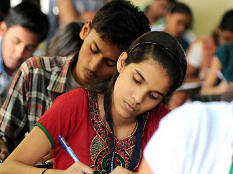 MPSC examination postponed due to floods in kolhapur, Commission letter issued | पूरस्थितीमुळे MPSC परीक्षा पुढे ढकलली, आयोगाचे पत्र जारी