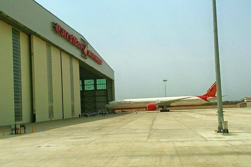 Error in Air India's MRO in Nagpur The CMD provoked | नागपुरातील एअर इंडिया एमआरओच्या त्रुटींवर भडकले सीएमडी