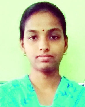 Mugdha Pokhrankar first in girls in open group CET exam | मुग्धा पोखरणकर सीईटी परीक्षेत खुल्या गटात मुलींमध्ये प्रथम